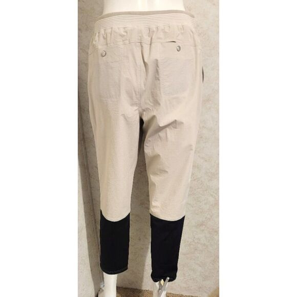 NWT - Free People Movement Comfort Jogger - Size S - Picture 4 of 13
